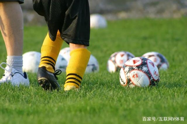阿森纳冲刺补强：瞄准孔萨